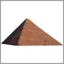 die Pyramide, n