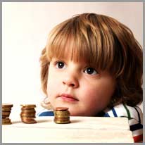 have at disposal | Children only have pocket money at their disposal.
